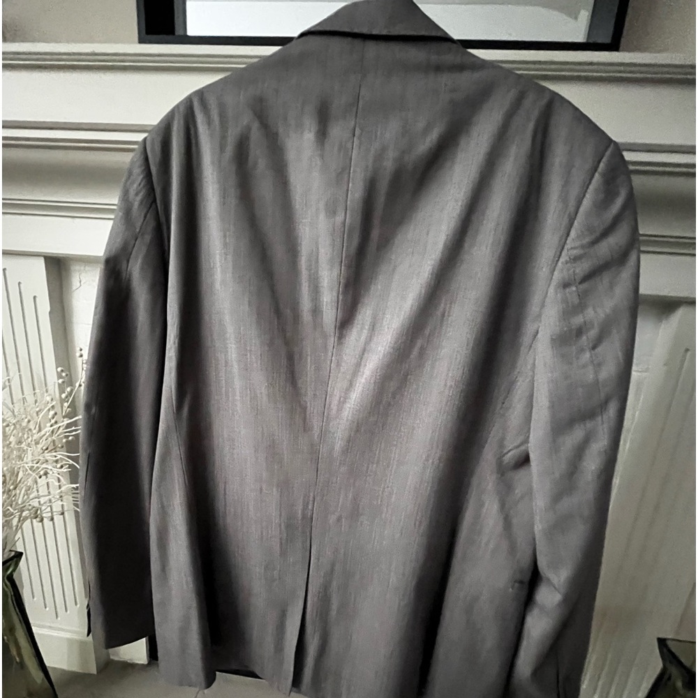 Men’s Suits - Picture 6 of 8